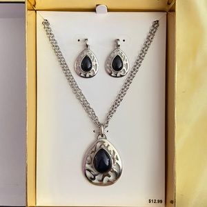 Earring and Necklace Gift Set